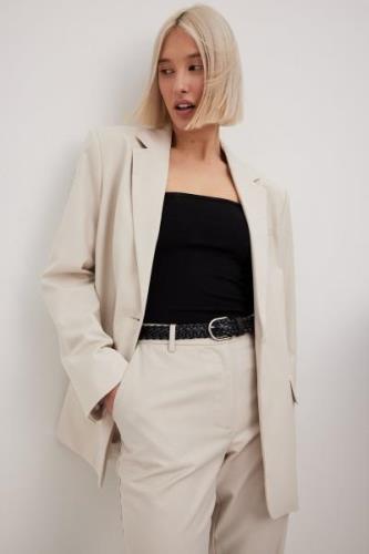 NA-KD Classic Oversized blazer med skräddarsydd passform - Beige