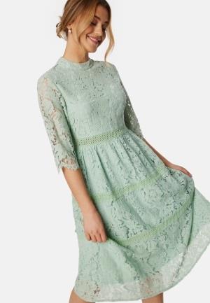 Happy Holly Madison lace dress Light mint 50