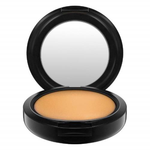 MAC Studio Fix Powder Plus Foundation (olika nyanser) - NC50