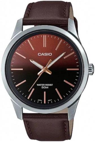 Casio Herrklocka MTP-E180L-5AVEF Collection Flerfärgad/Läder Ø42 mm