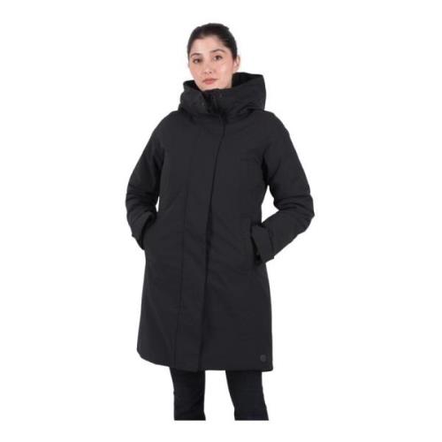 Edwin Parkas Black, Dam