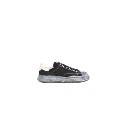 Mihara Yasuhiro Canvas Sneakers med broderad logotyp Black, Herr