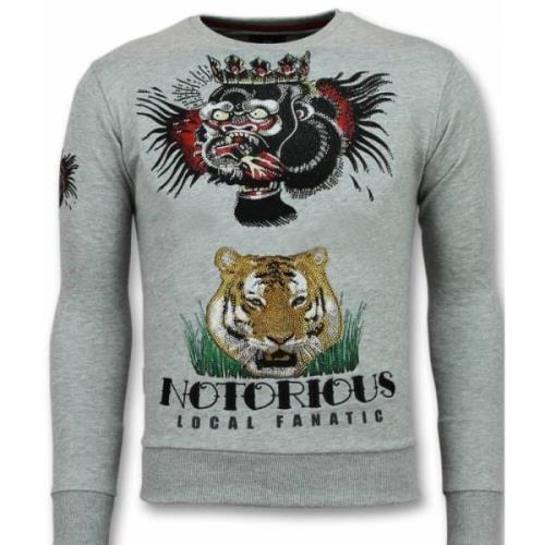 Local Fanatic Conor Notorious Tattoo Sweater - Grå Gray, Herr