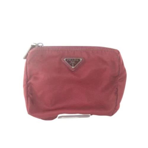 Prada Vintage Pre-owned Nylon prada-vskor Red, Dam