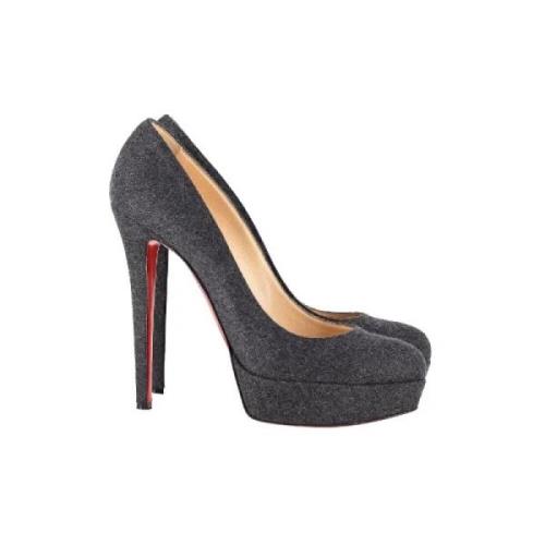 Christian Louboutin Pre-owned Pre-owned Ylle klackskor Gray, Dam