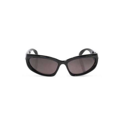 Balenciaga ‘Swift Oval’ solglasögon Black, Dam