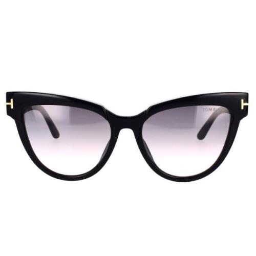 Tom Ford Cat-Eye Solglasögon FT0941/Sadine 01B Black, Unisex