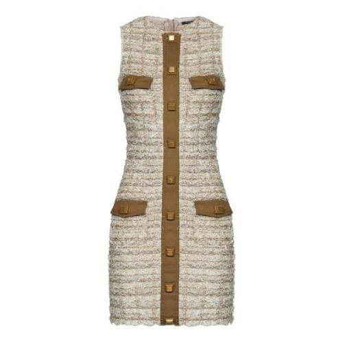 Balmain Beige Ärmelös Klänning med Trompe l`oeil Stängning Beige, Dam