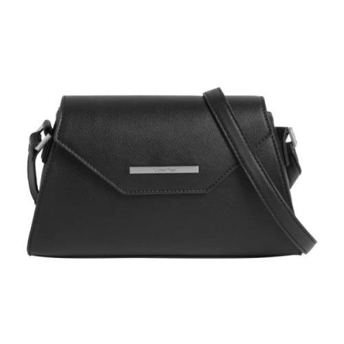 Calvin Klein Svart Crossbody Väska Black, Dam