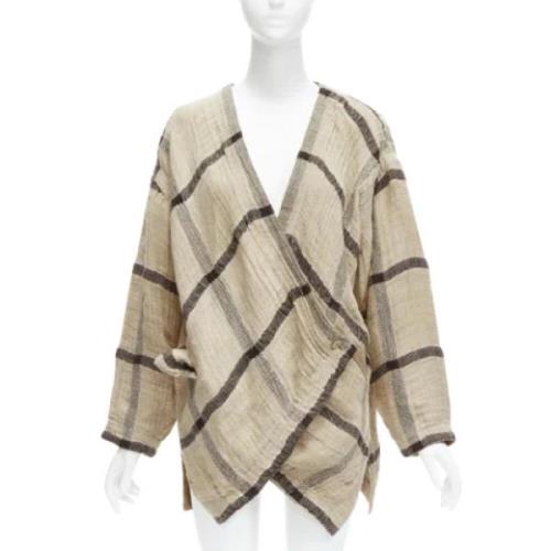 Issey Miyake Pre-owned Pre-owned Tyg ytterklder Beige, Dam