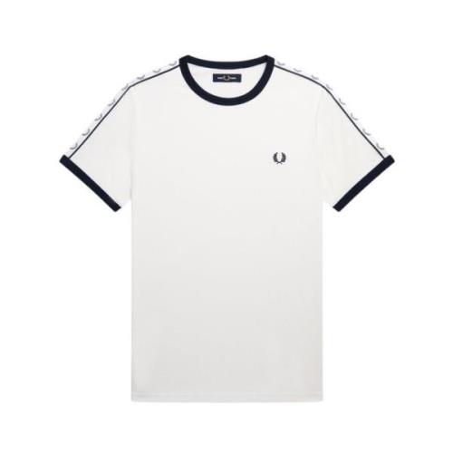 Fred Perry Ringer T-shirt inspirerad av 90-talet med Laurel Crown Tape...