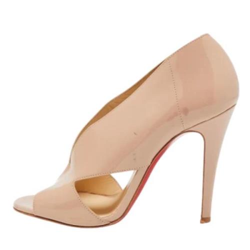 Christian Louboutin Pre-owned Pre-owned Laeder stvlar Beige, Dam