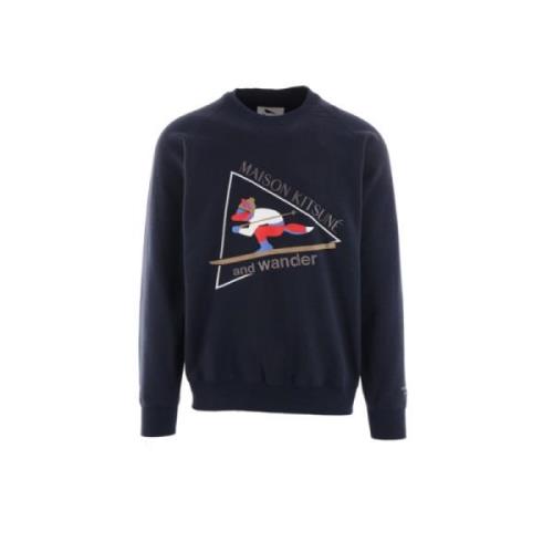 Maison Kitsuné Blåa Sweaters med Skiing Fox Logo Blue, Herr