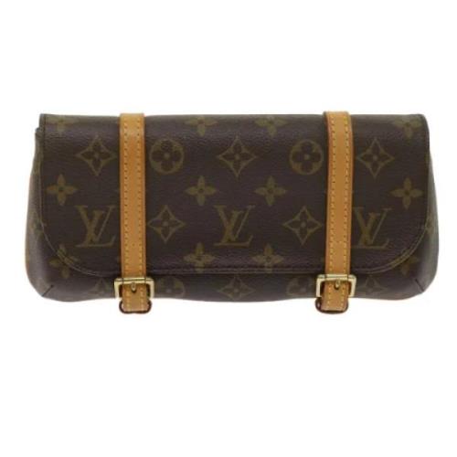 Louis Vuitton Vintage Pre-owned Canvas crossbodyvskor Brown, Dam