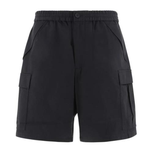 Burberry Svarta Bermuda Shorts - Regular Fit - Passar för Varmt Väder ...