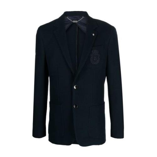 Billionaire Blazers Blue, Herr