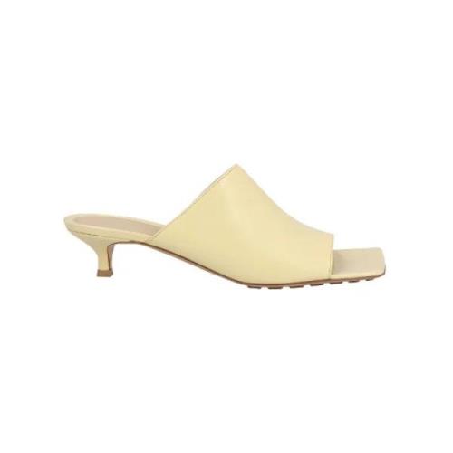 Bottega Veneta Vintage Pre-owned Laeder mules Beige, Dam