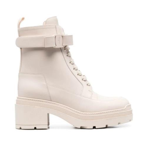 Salvatore Ferragamo Vita Casual Mid Heel Ankelboots White, Dam