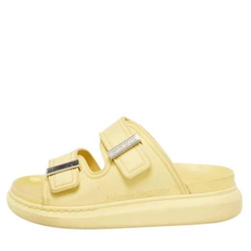 Alexander McQueen Pre-owned Pre-owned Gummi sandaler Yellow, Dam