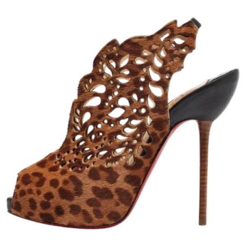 Christian Louboutin Pre-owned Pre-owned Tyg klackskor Brown, Dam