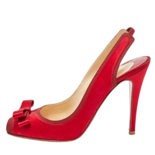 Christian Louboutin Pre-owned Pre-owned Satin klackskor Red, Dam