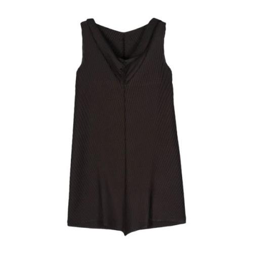 Issey Miyake Svart Veckad Miniklänning Black, Dam