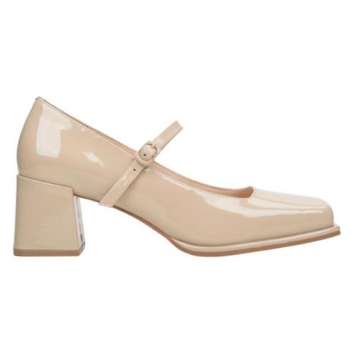 Estro Kvinnors Beige Mary Jane Pumps tillverkade av Äkta Lackläder Er0...