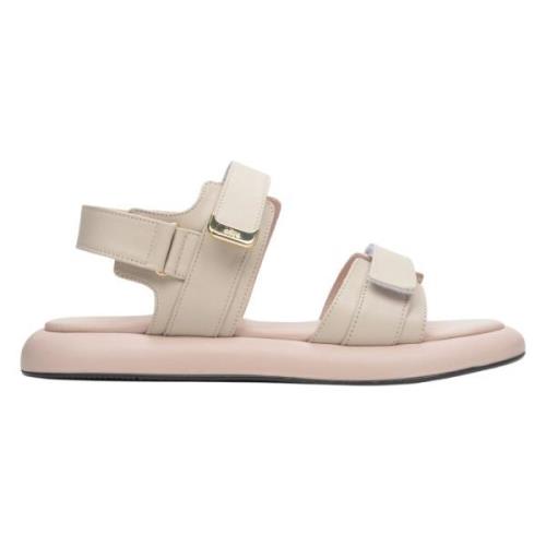 Estro Kvinnors Beige Läder Strappy Sandaler Er00113089 Beige, Dam