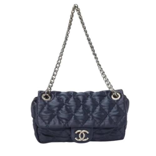 Chanel Vintage Pre-owned Satin chanel-vskor Blue, Dam