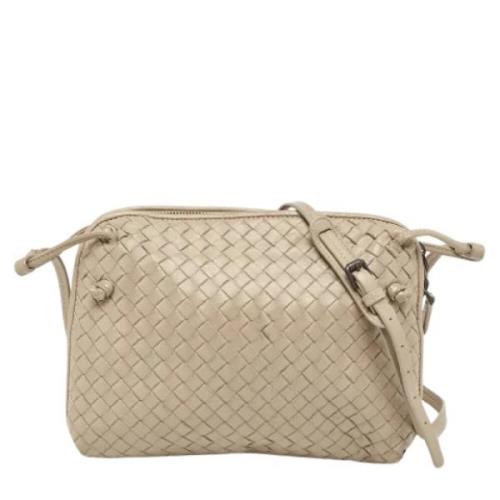 Bottega Veneta Vintage Pre-owned Laeder crossbodyvskor Beige, Dam