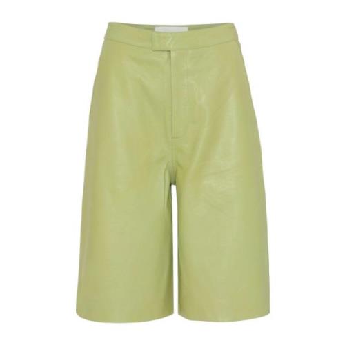 Remain Birger Christensen Läder Bermuda Shorts Green, Dam