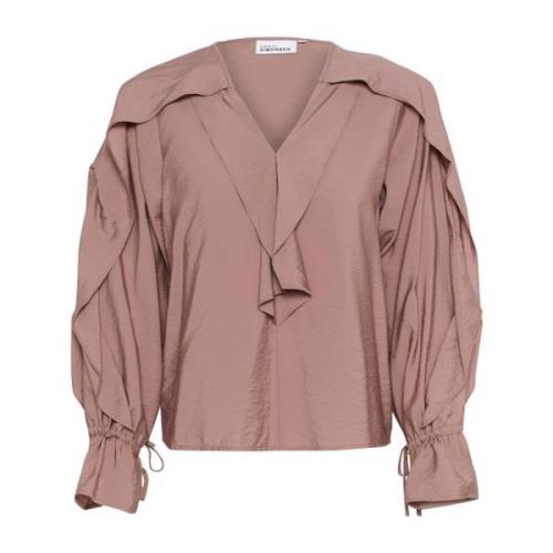 Karen by Simonsen Penelope Blus med V-ringning och Detaljer Pink, Dam