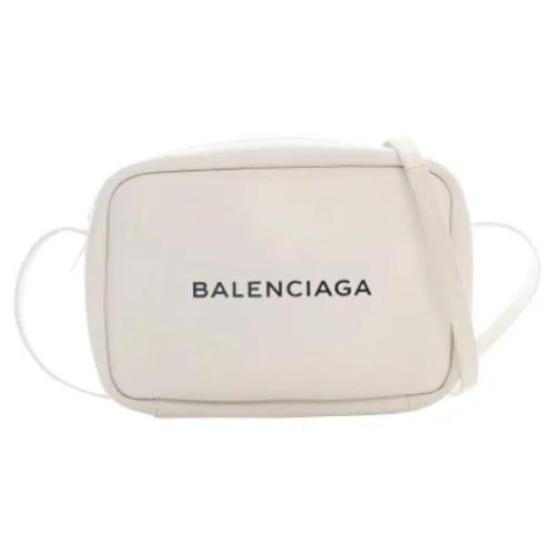 Balenciaga Vintage Pre-owned Laeder crossbodyvskor Beige, Dam