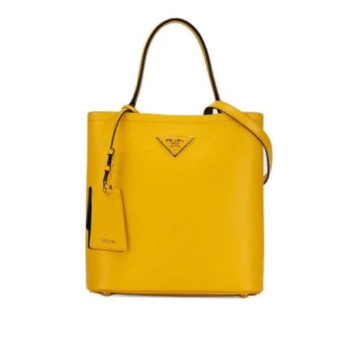 Prada Vintage Pre-owned Laeder prada-vskor Yellow, Dam