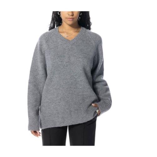 Olaf Hussein V-neck Knitwear Gray, Dam