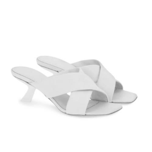 Salvatore Ferragamo Vita Lammskinn Crossover-Strap Mulor White, Dam