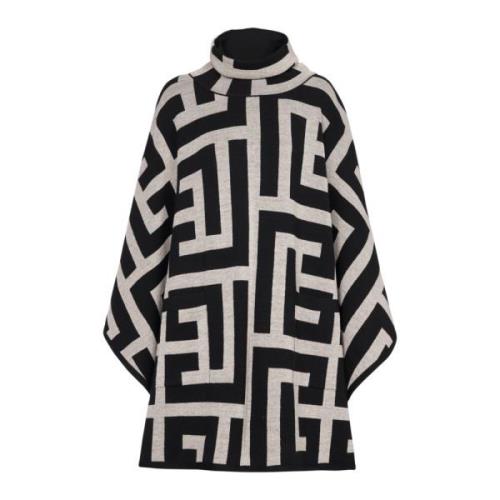 Balmain Stickad poncho med maxi monogramtryck Black, Dam