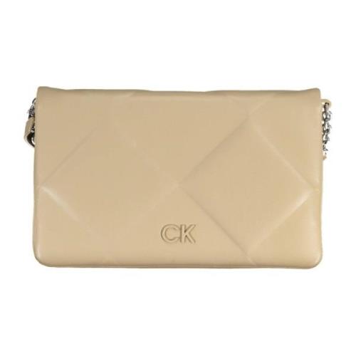 Calvin Klein Beige Crossbody Väska med Clip Stängning Beige, Dam