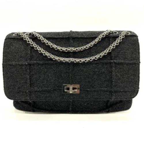 Chanel Vintage Pre-owned Canvas chanel-vskor Gray, Dam