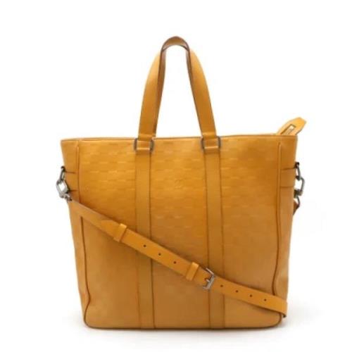 Louis Vuitton Vintage Pre-owned Tyg louis-vuitton-vskor Yellow, Dam