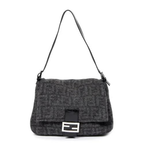 Fendi Vintage Pre-owned Canvas axelremsvskor Gray, Dam