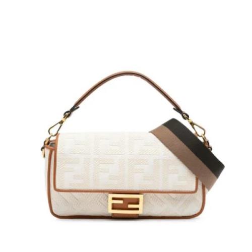 Fendi Vintage Pre-owned Canvas axelremsvskor White, Dam