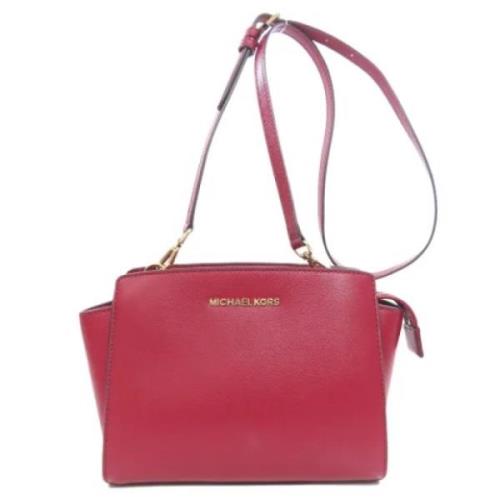 Michael Kors Pre-owned Pre-owned Plast axelremsvskor Red, Dam