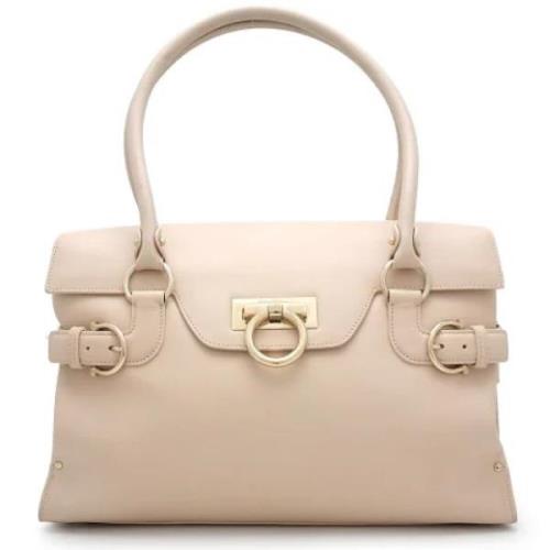 Salvatore Ferragamo Pre-owned Pre-owned Laeder axelremsvskor Beige, Da...