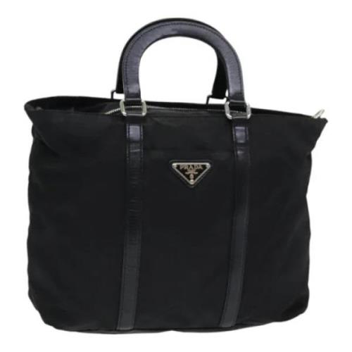 Prada Vintage Pre-owned Nylon handvskor Black, Dam