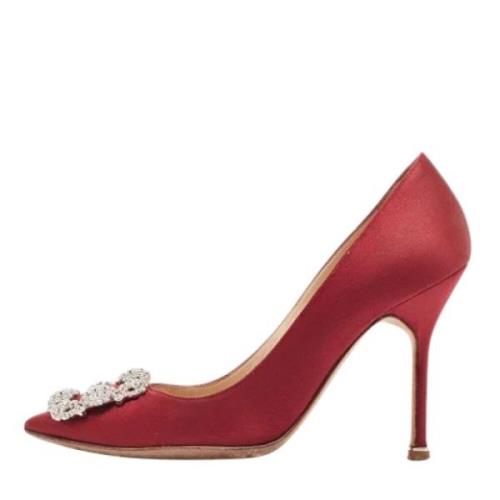 Manolo Blahnik Pre-owned Pre-owned Satin klackskor Red, Dam