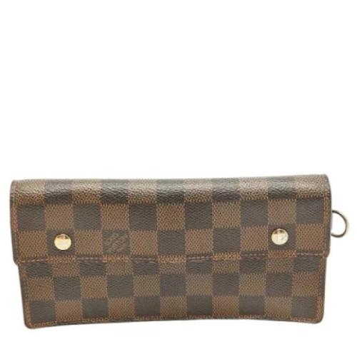 Louis Vuitton Vintage Pre-owned Canvas plnbcker Brown, Dam