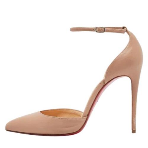 Christian Louboutin Pre-owned Pre-owned Laeder klackskor Beige, Dam