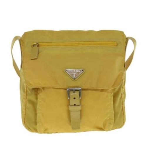 Prada Vintage Pre-owned Canvas prada-vskor Yellow, Dam