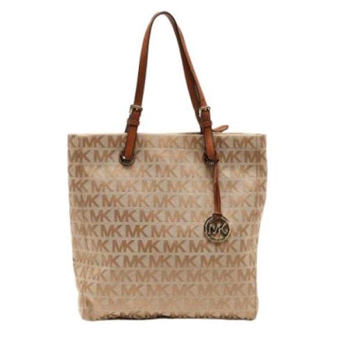 Michael Kors Pre-owned Pre-owned Canvas totevskor Beige, Dam